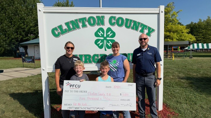 PFCU Donates to Clinton County 4H